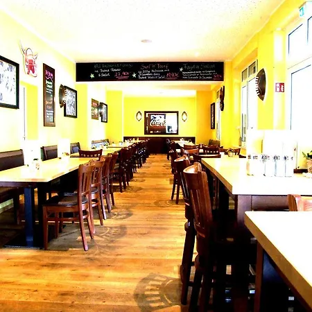 Touchdown&restaurant Hotel 3*
