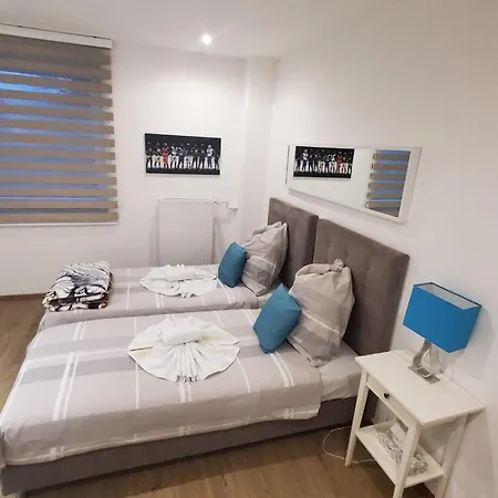 Отель Touch Down