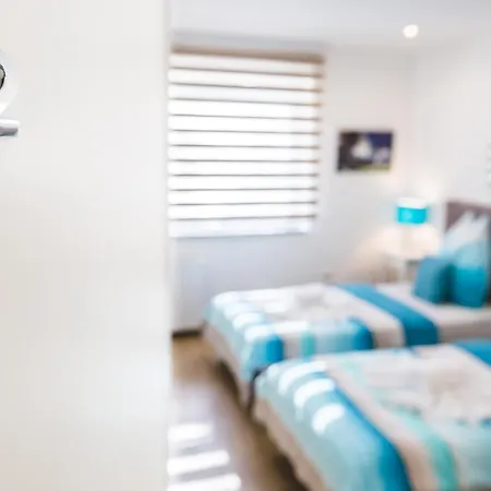 Отель Touch Down