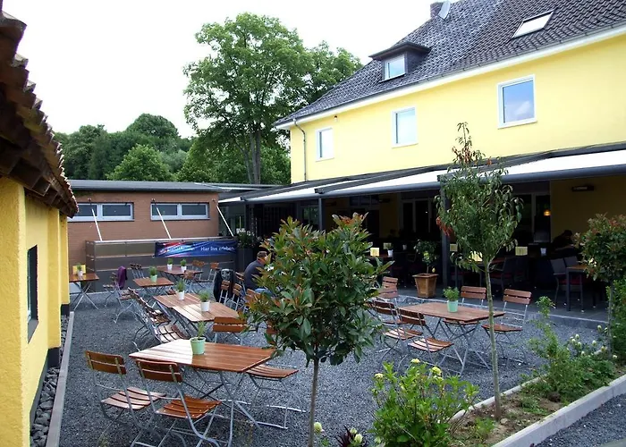 Отель Touch Down 3*