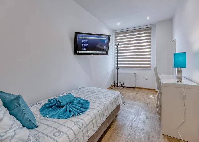 Touch Down Отель