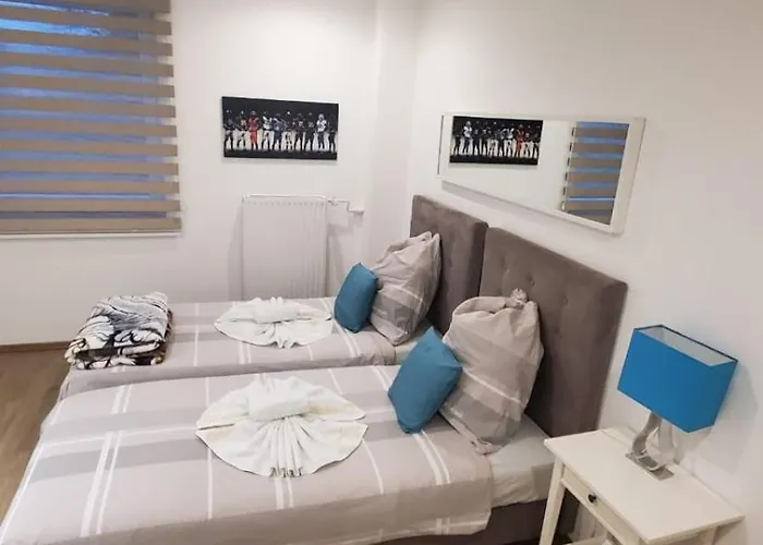 Отель Touch Down